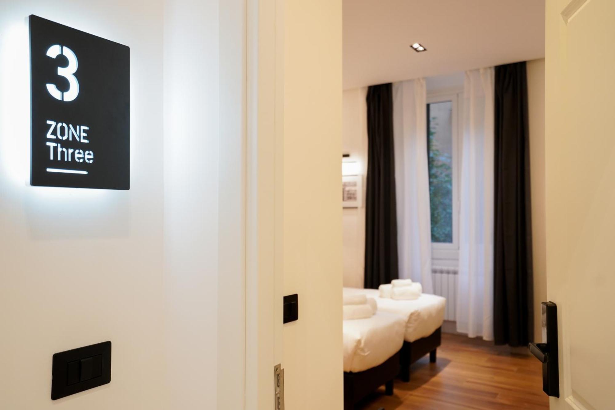 No Man'S Land Guesthouse Rome Bagian luar foto