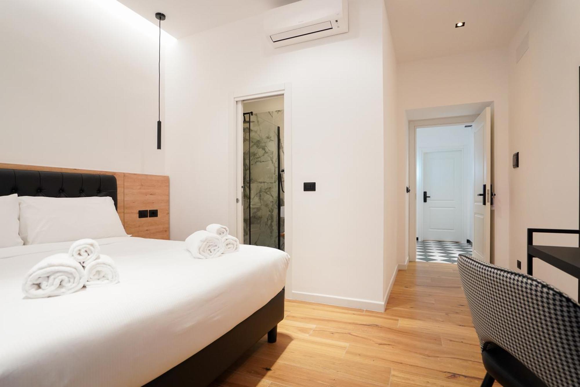 No Man'S Land Guesthouse Rome Bagian luar foto