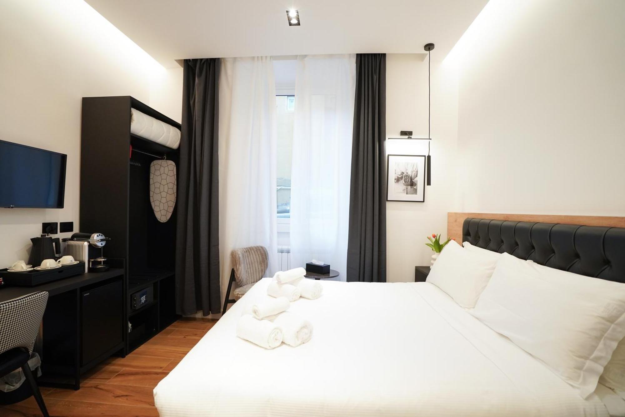 No Man'S Land Guesthouse Rome Bagian luar foto