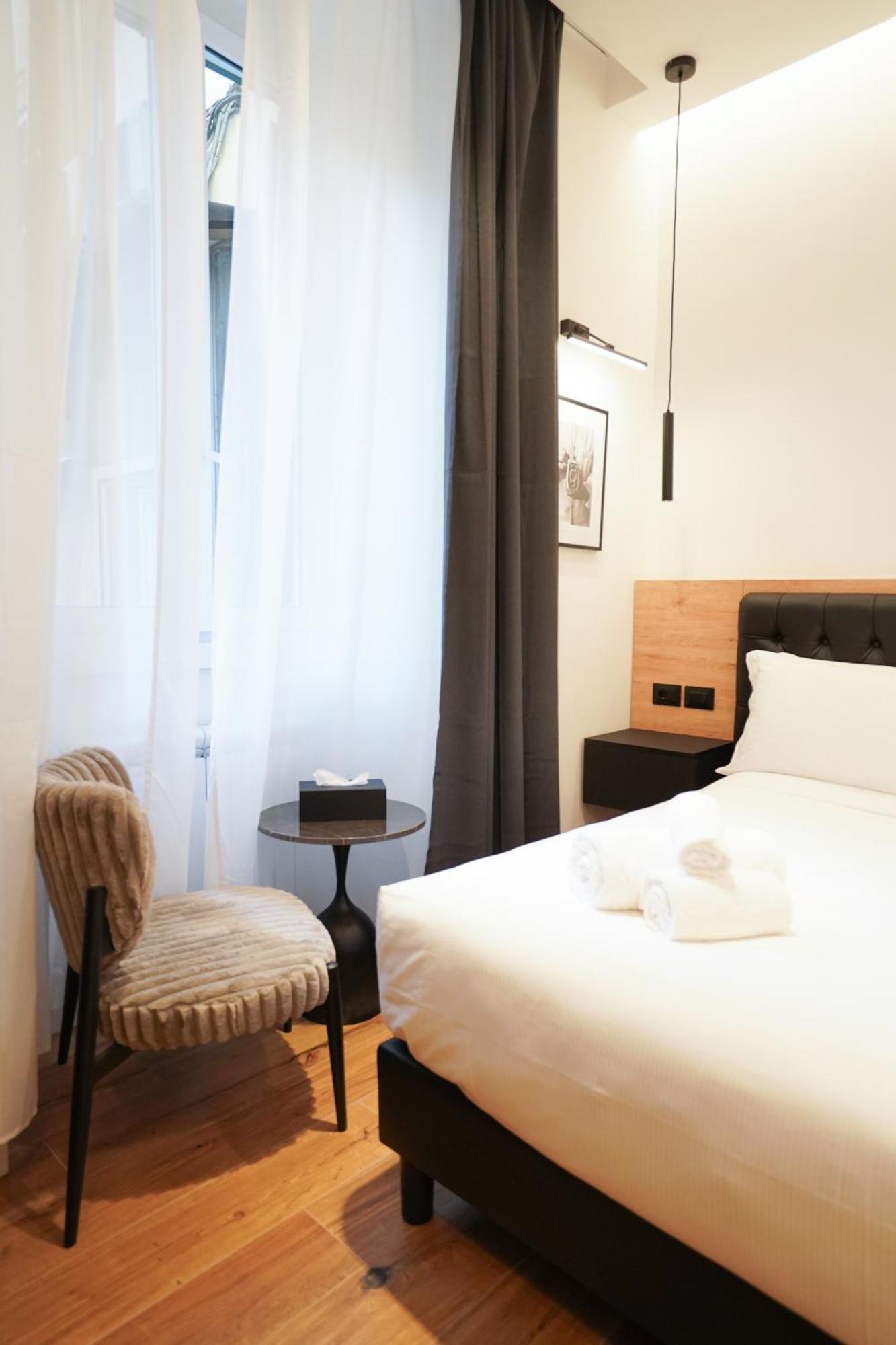 No Man'S Land Guesthouse Rome Bagian luar foto