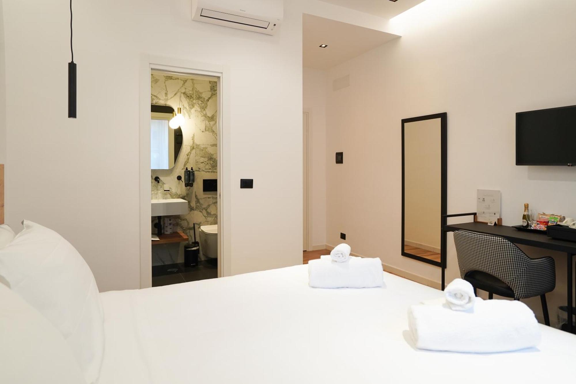 No Man'S Land Guesthouse Rome Bagian luar foto